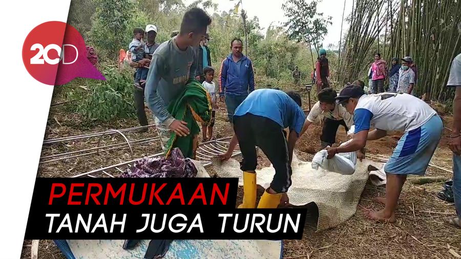 Tanah Kuburan di Garut Retak, 20 Jenazah Direlokasi