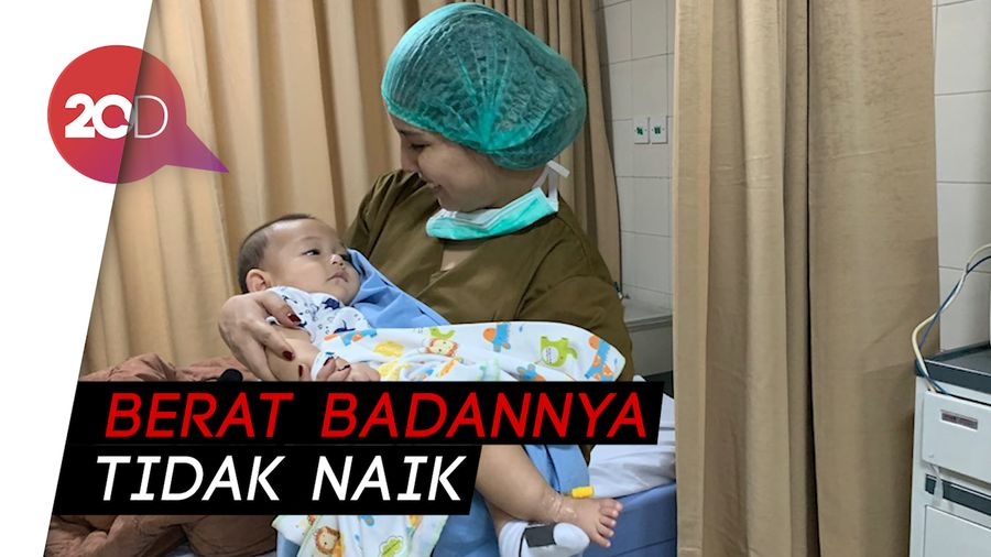 Infeksi Saluran Kemih, Bayi 6 Bulan Tya Ariestya Disunat