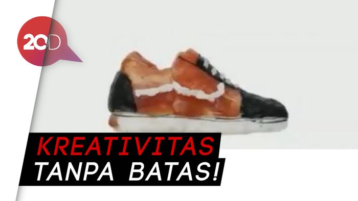 Kreatif! Replika Sepatu Ini Dibuat dari Sushi Lho