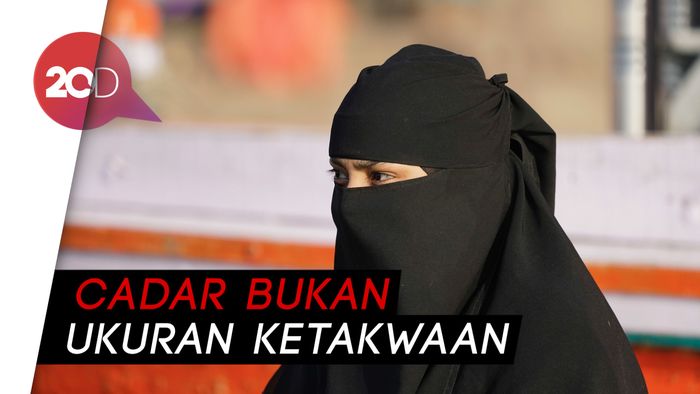Menag Fachrul soal Cadar: Nggak Pernah Ada Larangan!