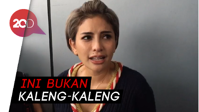 Nikita Mirzani Nggak Kapok Pacari Pria Bule