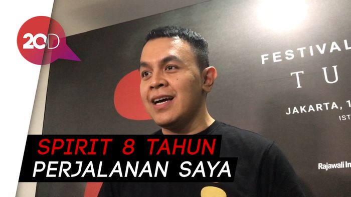 Tulus Suguhkan Festival Sewindu yang Penuh Kejutan
