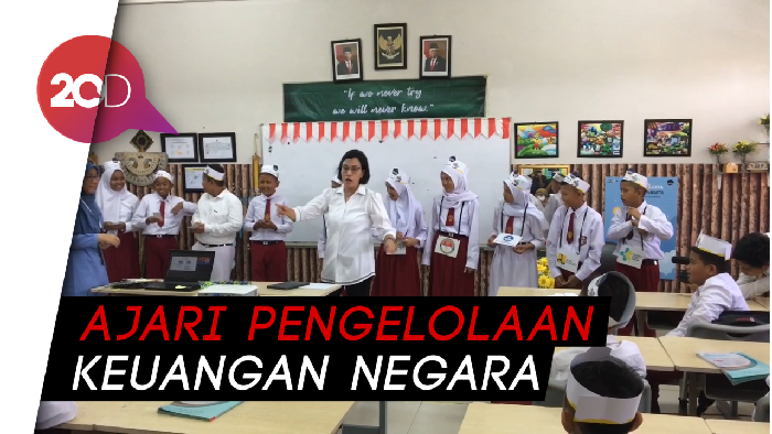 Menkeu Sri Mulyani Mendadak Jadi Guru SD 