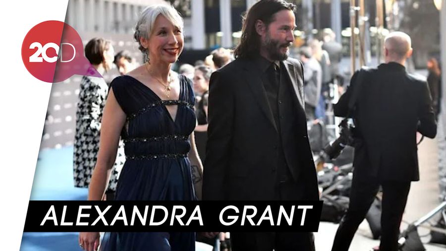 Mesra di Red Carpet, Keanu Reeves Disebut Pacari Teman Lama