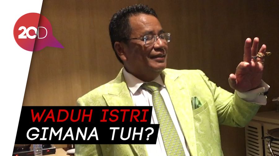 Hotman Paris Buka-bukaan Jatuh Hati pada Cewek Seksi