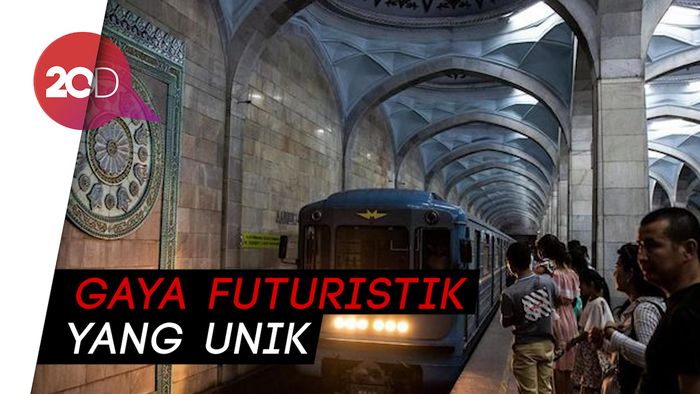 Mewahnya Stasiun Kereta Bawah Tanah di Uzbekistan