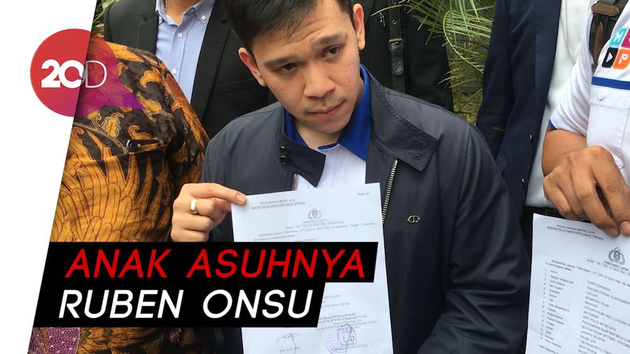 Muka Betrand Peto Diedit Jadi Hewan, Manajemen Lapor Polisi Muka Betrand Peto Diedit Jadi Hewan, Manajemen Lapor Polisi