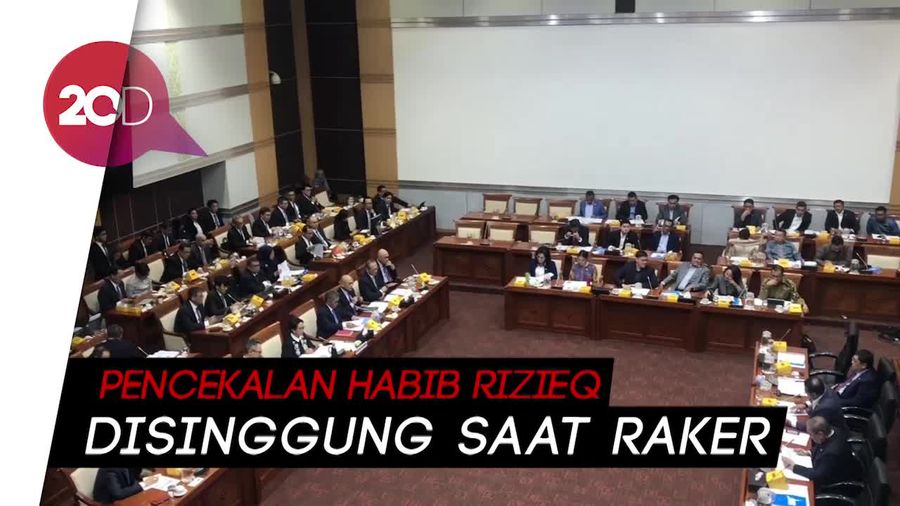 Raker dengan Menlu, Komisi I DPR Tanya Polemik Kepulangan Rizieq