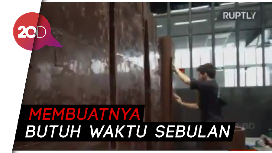 Manis! Seniman Prancis Bikin Tembok Berlin dari Cokelat