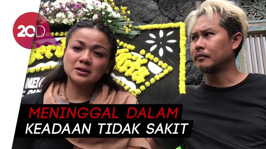 Isak Tangis Nirina Zubir Ceritakan Ibunda Meninggal di Rumahnya 