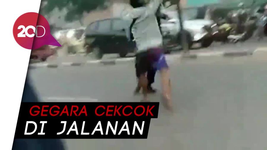 Heboh Polisi Dikeroyok 2 Pria di Palembang, Ini Penjelasannya