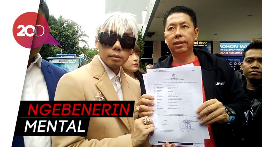 Stres Difitnah, Roy Kiyoshi Datangi Psikiater