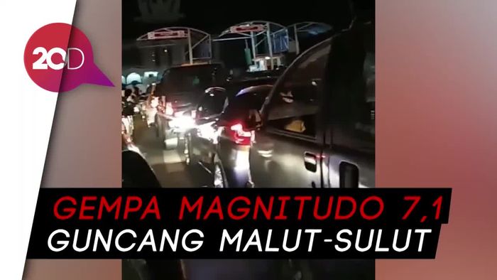  Suasana Kepanikan Warga Saat Gempa 7,1 Guncang Malut-Sulut