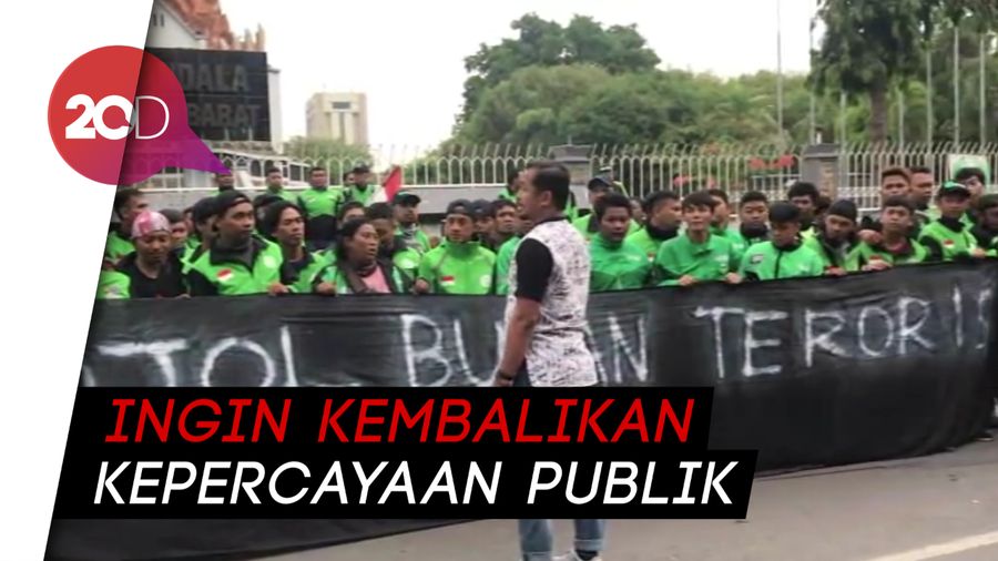 Ratusan Driver Ojol Demo di Makassar, Serukan Ojol Bukan Teroris
