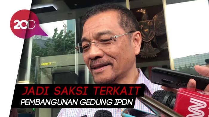 Diperiksa KPK, Eks Mendagri Gamawan Fauzi Ditanyai Proyek IPDN