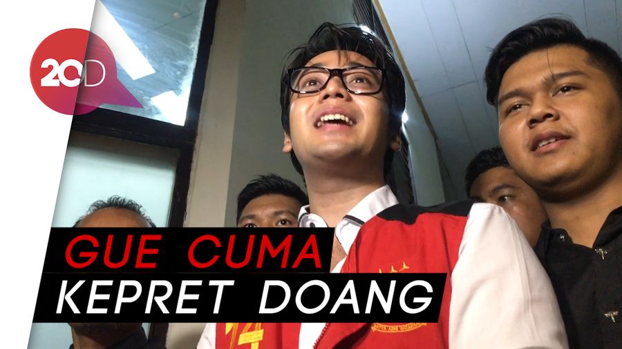 Dituntut 10 Bulan, Kriss Hatta Bandingkan Hukumannya dengan Jefri Nichol