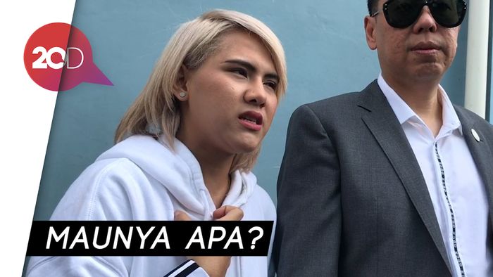 Evelyn Sebut Banyak Job Dibatalkan Sepihak oleh Mantan Manajernya