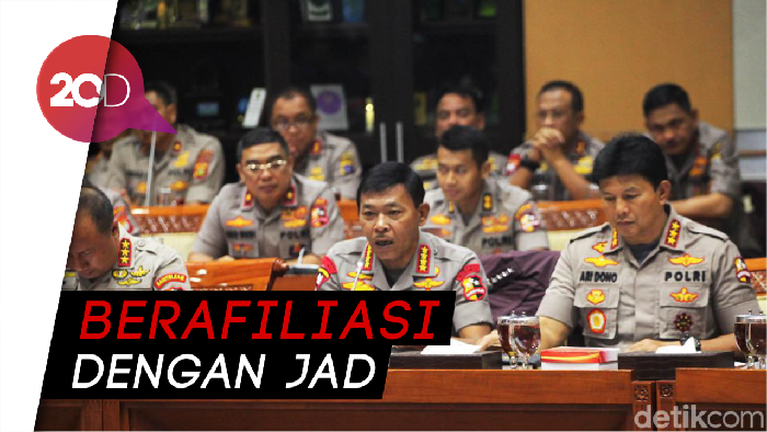 Kapolri Ungkap 74 Terduga Teroris Diamankan Usai Bom Medan