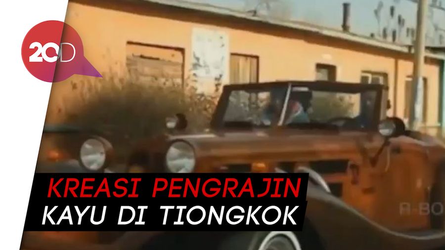 Mercedes Benz Ini Dibuat dari Kayu, Seperti Apa?