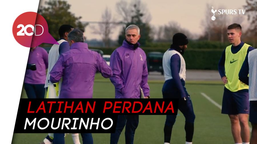 Sentuhan Pertama Mourinho ke Skuat Tottenham