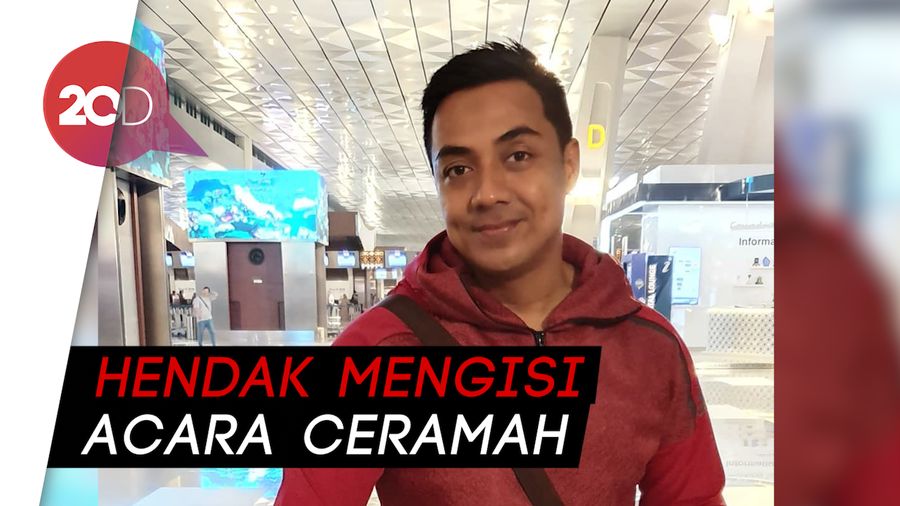 Ditahan Imigrasi Hong Kong, Ustaz Riza Muhammad Minta Doa