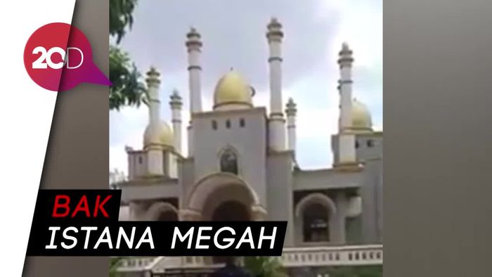 Viral Masjid di Rimbunnya Hutan Sulawesi