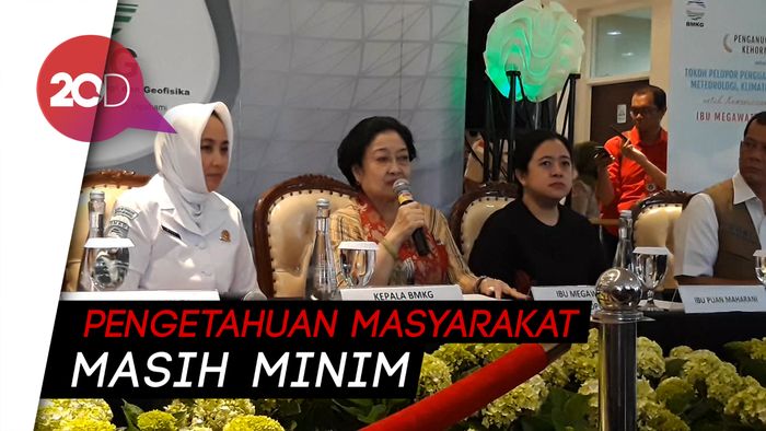 Megawati Minta Sekolah Aktif Ajarkan Penanganan Bencana