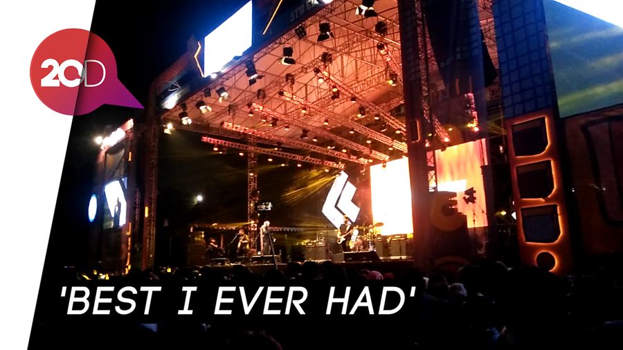 Vertical Horizon Sukses Hibur Pencinta Musik di The 90s Festival