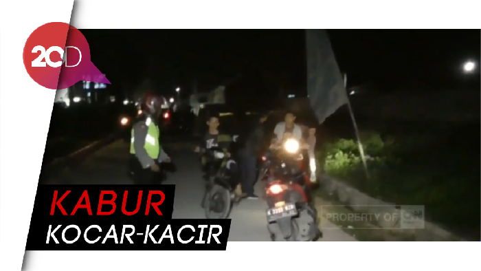 Hindari Razia, Sekelompok Remaja Mabuk Tabrak Polisi