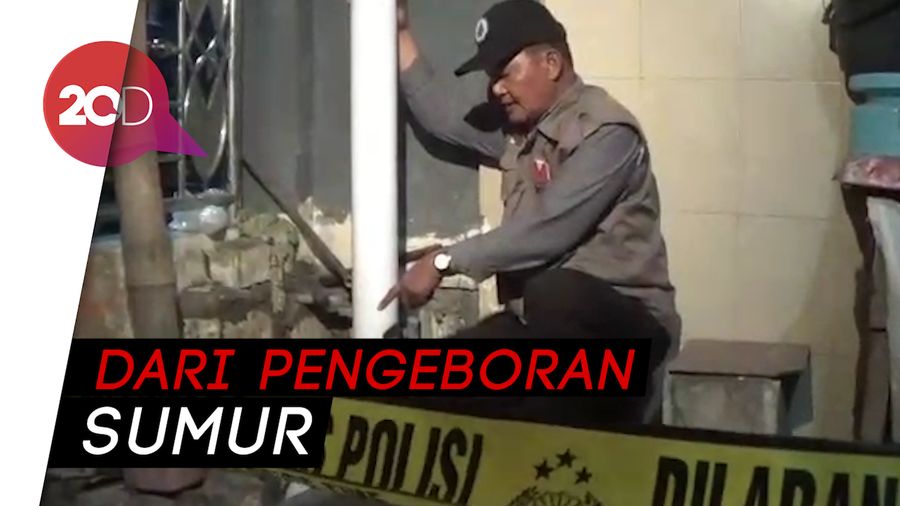 Kemunculan Sumber Gas Gegerkan Warga Glagah Lamongan