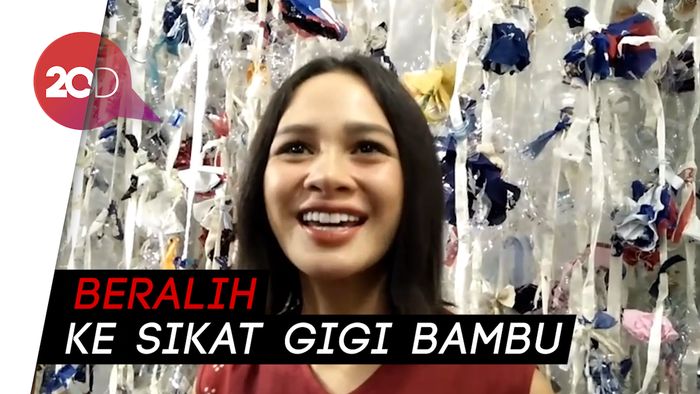 Andien Tak Ganti Sikat Gigi untuk Kurangi Sampah