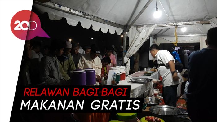 Tak Perlu Takut Lapar, Ada Makanan Gratis di Reuni 212