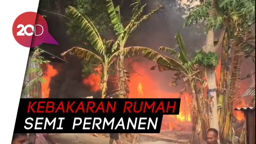 4 Rumah Semi Permanen di Baubau Ludes Terbakar
