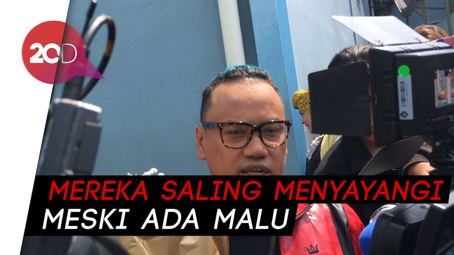 Uya Kuya Kagumi Cara Barbie Kumalasari Mendidik Anak