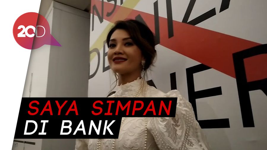 Trauma Dirampok, Farah Quinn Ogah Simpan Berlian di Rumah