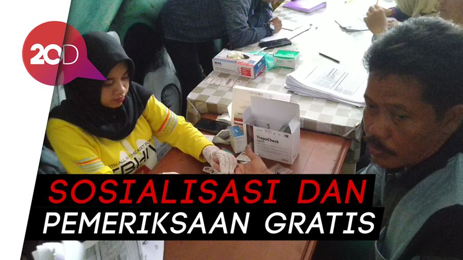 Aksi Solidaritas Pengamen Ciamis Peringati Hari AIDS 