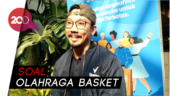 Rindu Main Basket, Denny Sumargo Bikin Konten YouTube