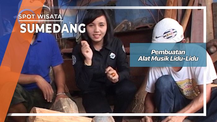 Pembuatan Alat Musik Lidu-Lidu Jatinagor