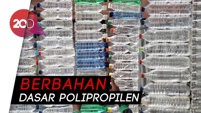Cucok Meong! Limbah Plastik Disulap Jadi Aksesori Keren