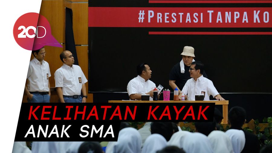 Jokowi Pangling Lihat Nadiem di Pentas Antikorupsi: Kayak Anak SMA