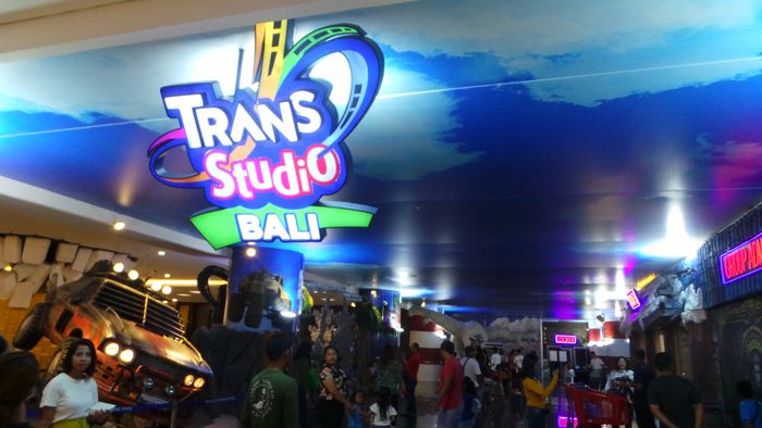 Kemegahan Trans Studio Bali