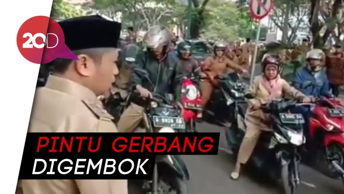 ASN Pemkot Serang Kabur Hindari Pengajian, Wakil Walikota Geram