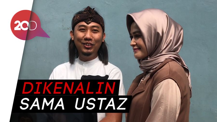 Cerita Ade Jigo Bertemu Istri Barunya Lewat Kajian