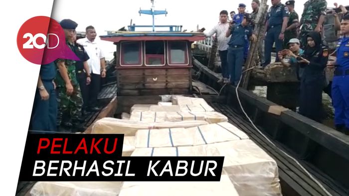 TNI AL Sita Rokok Ilegal Senilai Rp 1,6 Miliar di Perairan Jambi