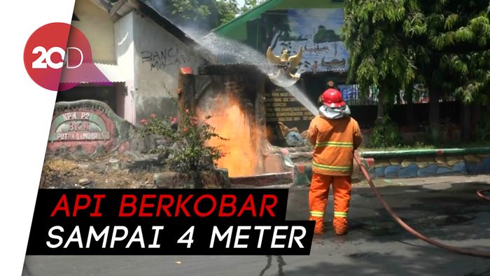 Saluran Jargas di Probolinggo Semburkan Api Gegara Bocor