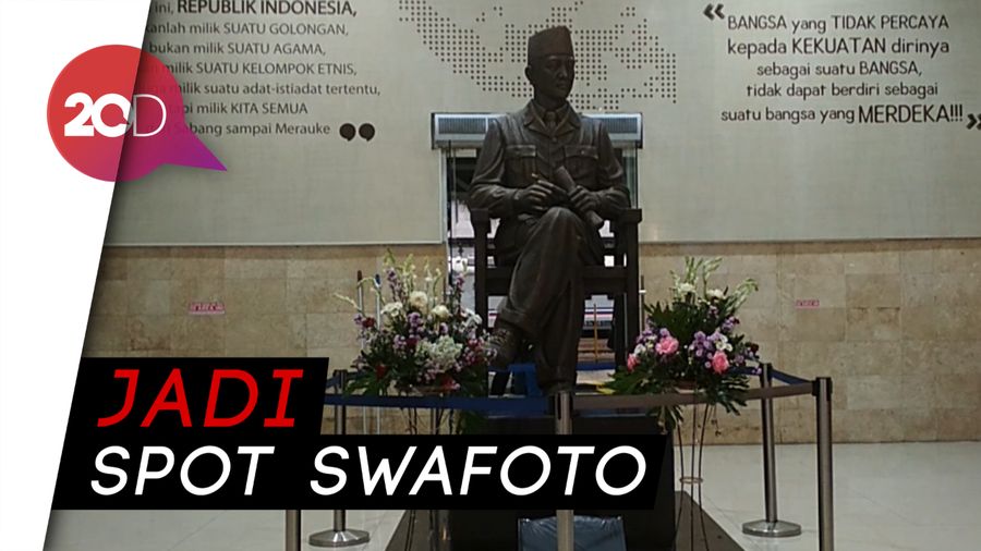 Stasiun Blitar Kini Dihiasi Patung Bung Karno