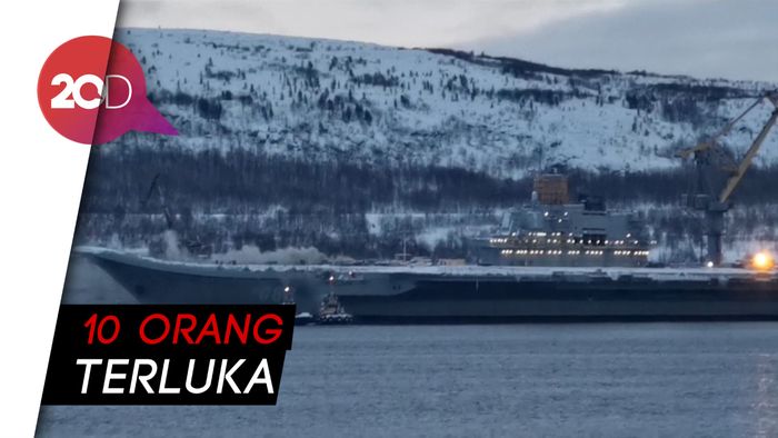 Kapal Induk Rusia Terbakar