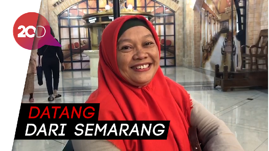 Cerita Bu Sri Temani Anak Nonton EXO di HUT Transmedia