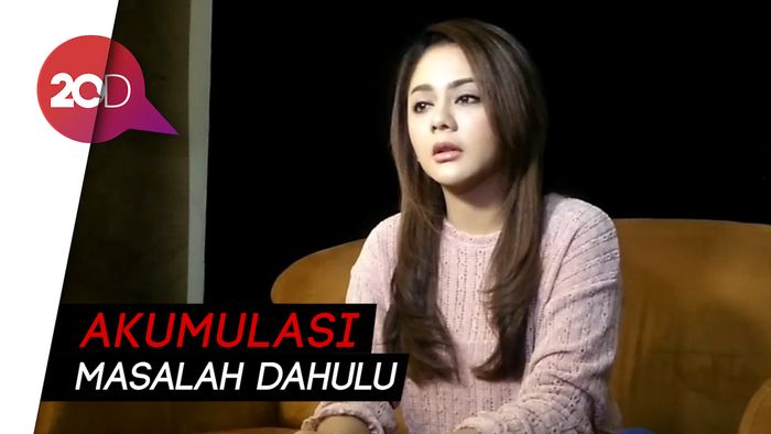 Berurai Air Mata, Jenita Janet Ungkap Alasan Gugat Cerai Suami