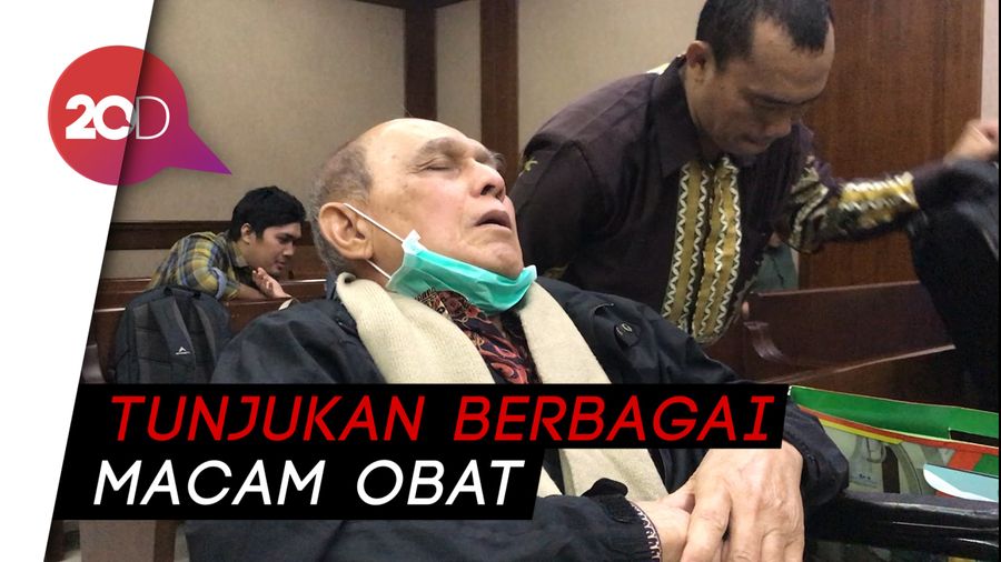 Sambil Terbatuk-batuk, Kivlan Zen Cerita Kondisi Kesehatannya